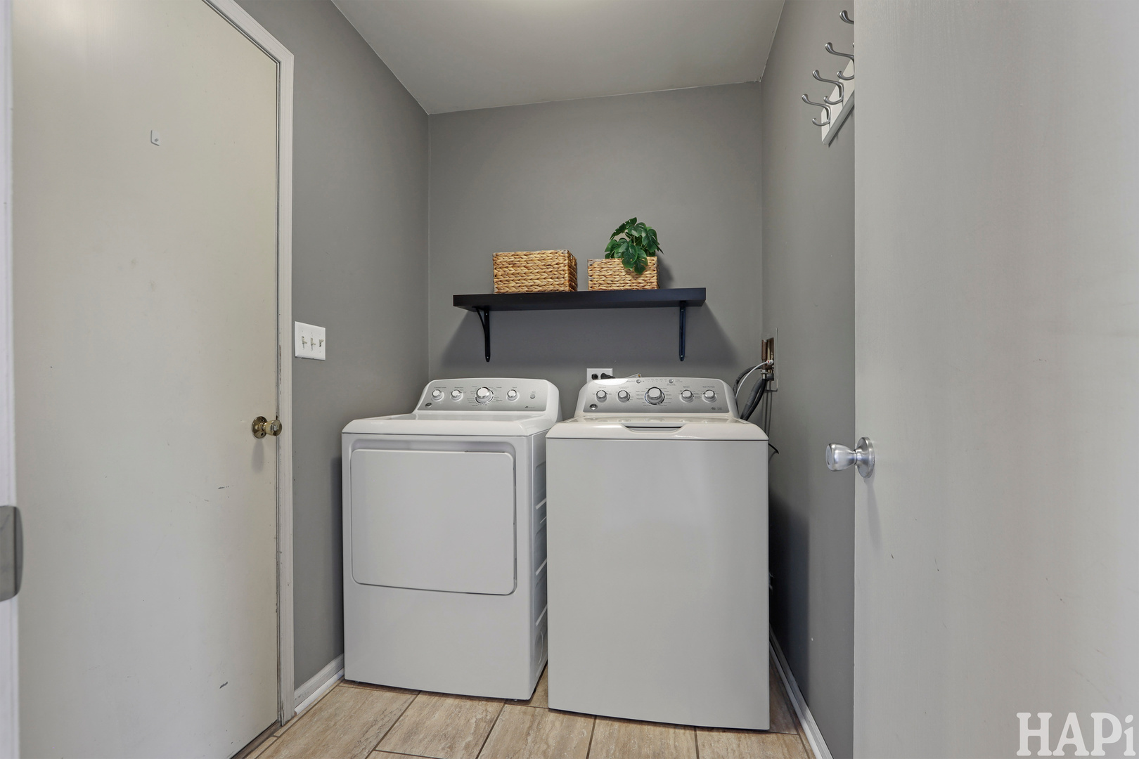 4120 Newport Drive, Island Lake, IL 60042