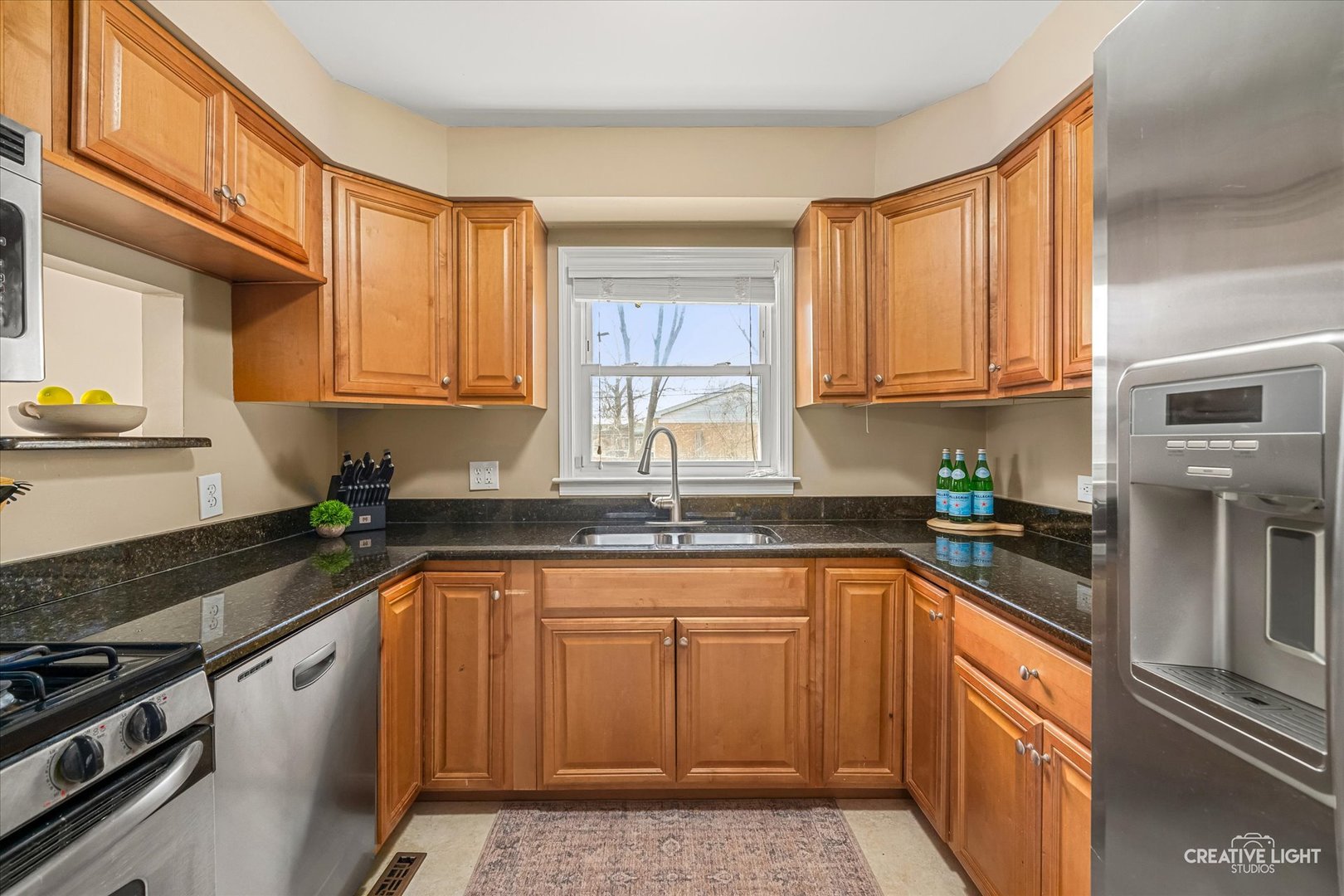 540 N Rosedale Avenue, Aurora, IL 60506