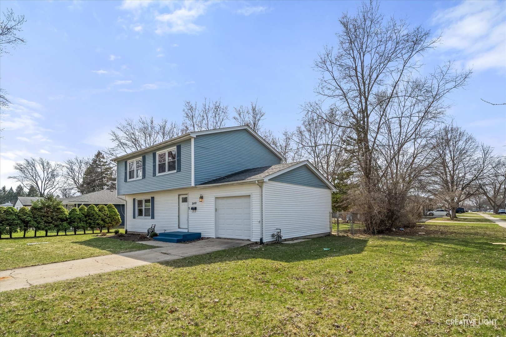 540 N Rosedale Avenue, Aurora, IL 60506