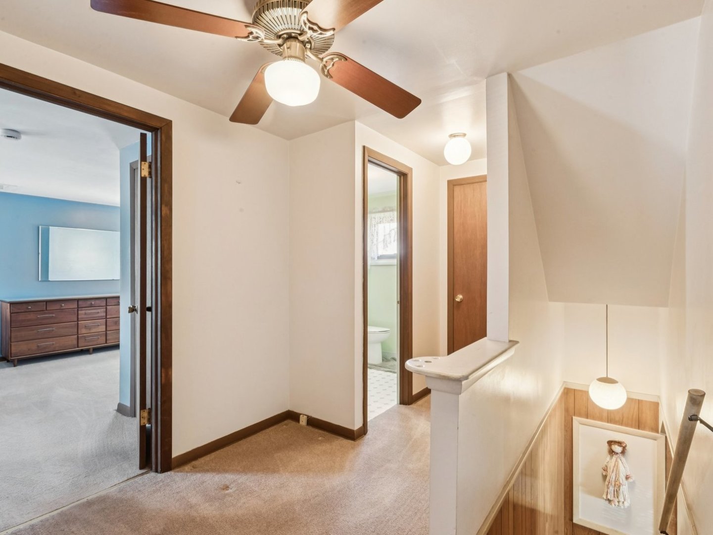 2956 Rhodes Avenue, Melrose Park, IL 60164