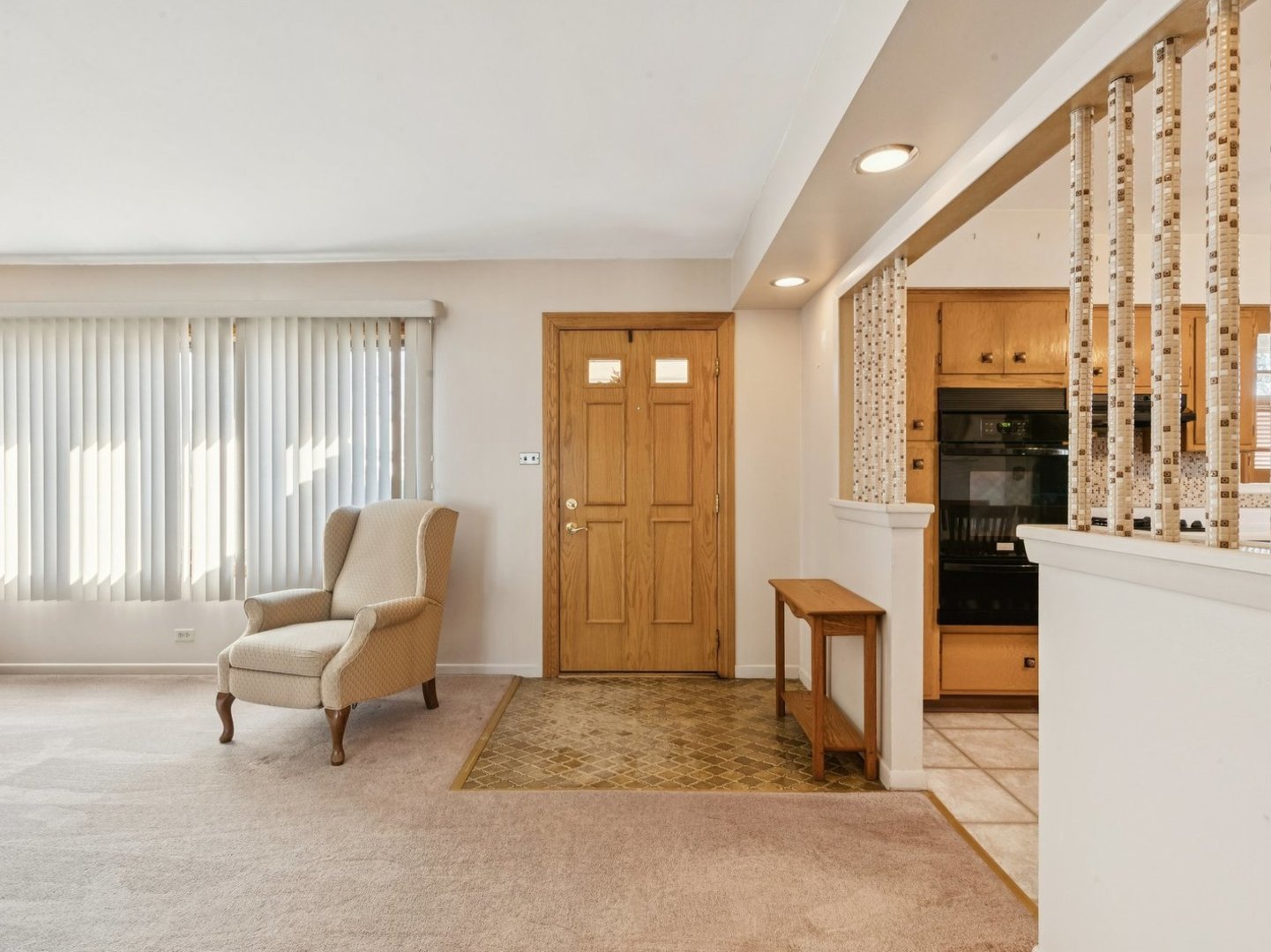 2956 Rhodes Avenue, Melrose Park, IL 60164