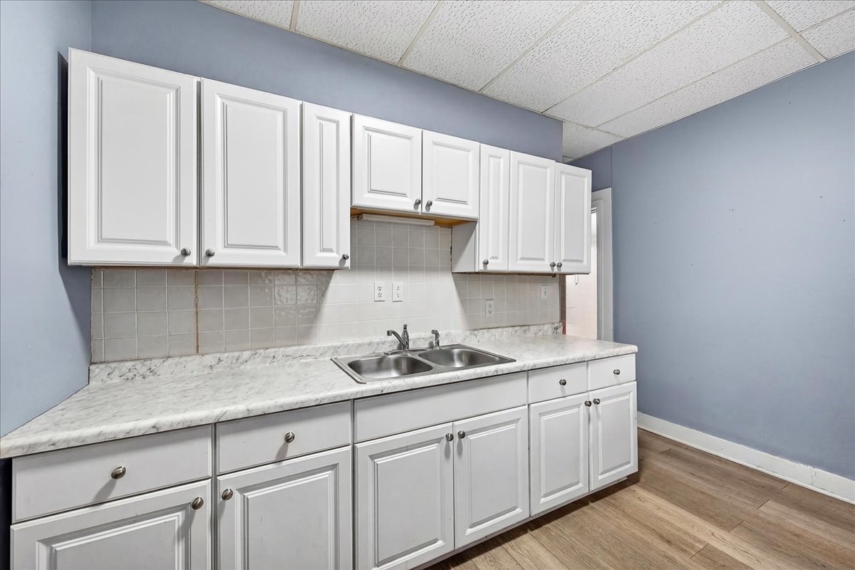 314 W Wood Street, Bloomington, IL 61701