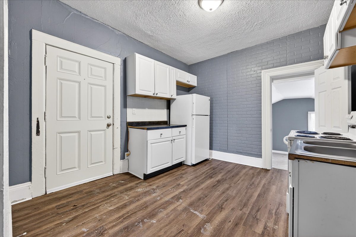 314 W Wood Street, Bloomington, IL 61701