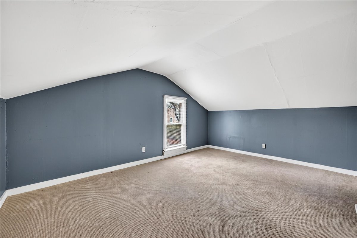 314 W Wood Street, Bloomington, IL 61701