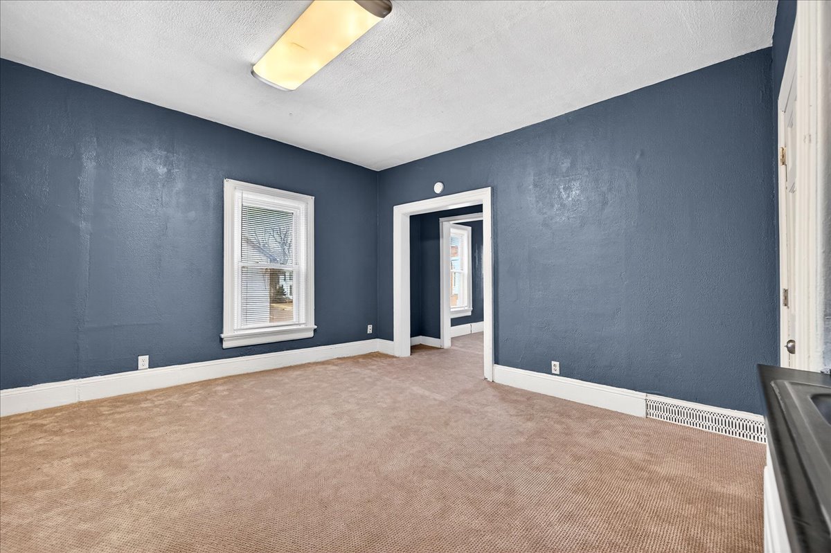 314 W Wood Street, Bloomington, IL 61701