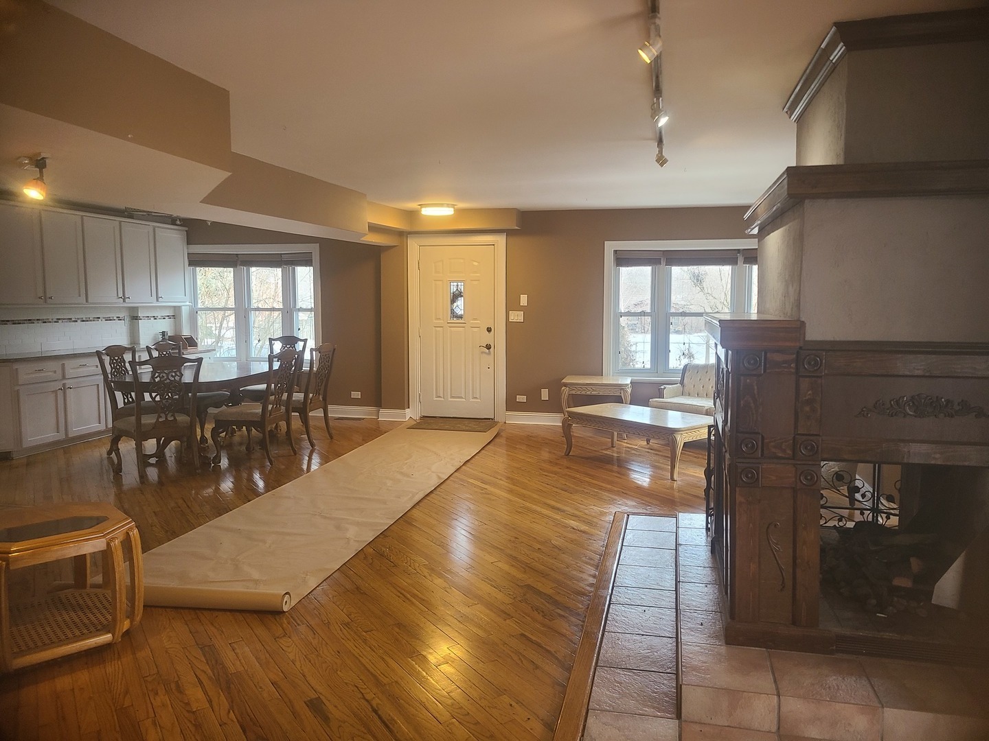 630 Whitney Avenue, Winthrop Harbor, IL 60096