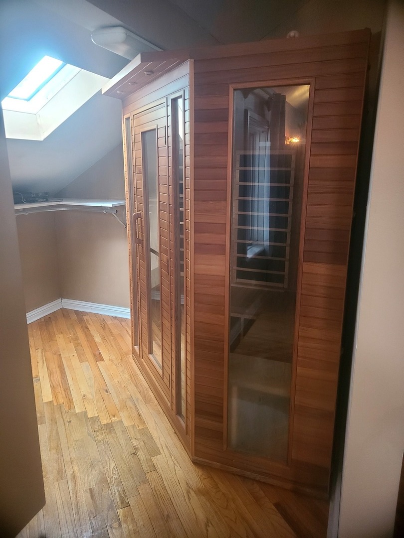 630 Whitney Avenue, Winthrop Harbor, IL 60096