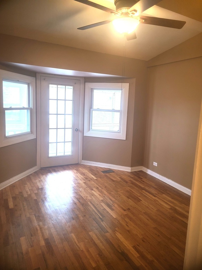 630 Whitney Avenue, Winthrop Harbor, IL 60096