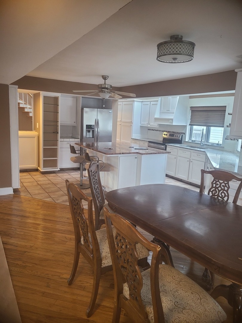 630 Whitney Avenue, Winthrop Harbor, IL 60096