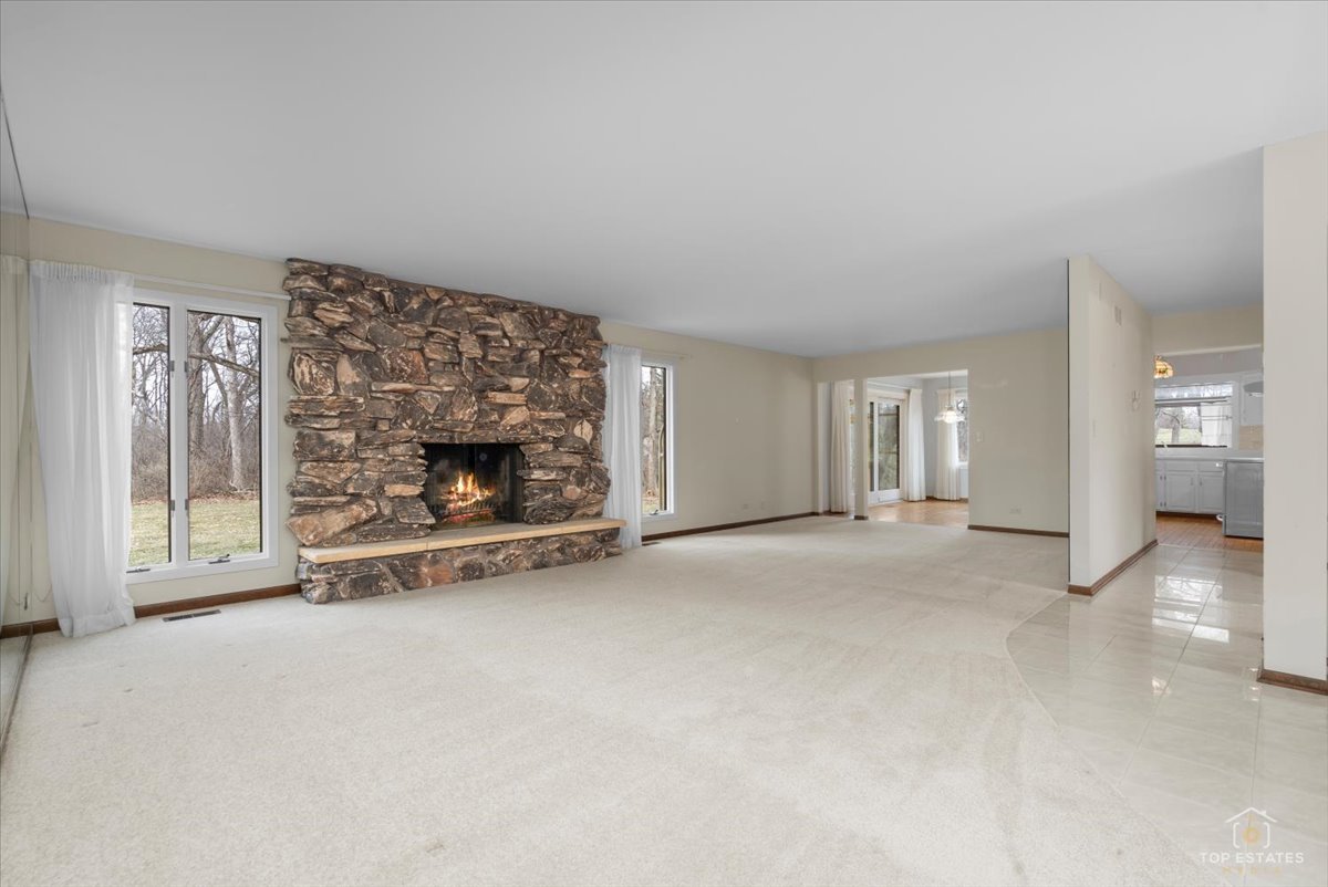 21805 W Hidden Valley Drive, Kildeer, IL 60047