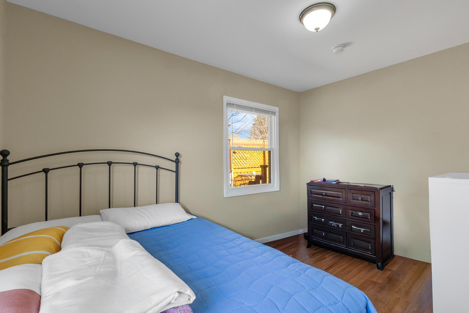 1501 Washington Street, Lake In The Hills, IL 60156