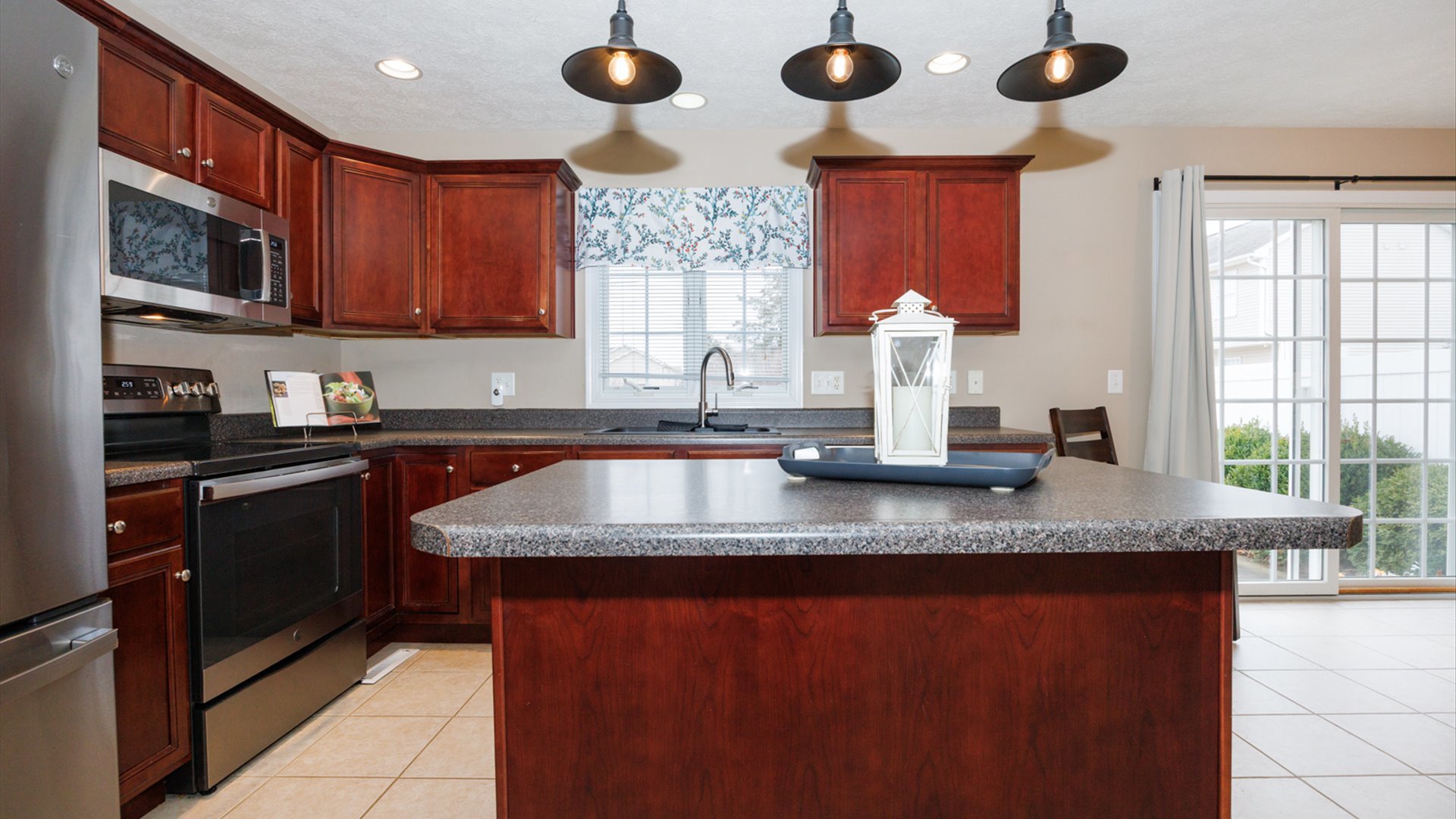 1170 Lynx Lane, Normal, IL 61761