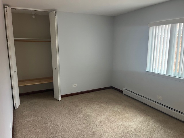 9240 Seymour Ave Road #2E, Schiller Park, IL 60176