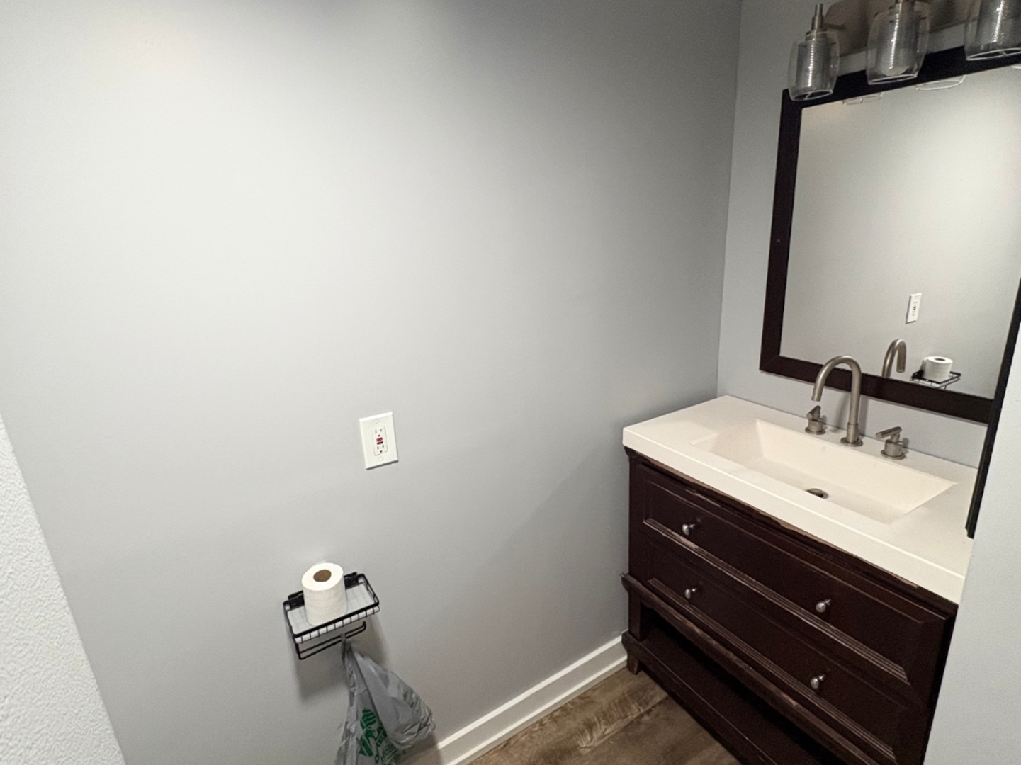 3305 Holdridge Avenue, Zion, IL 60099