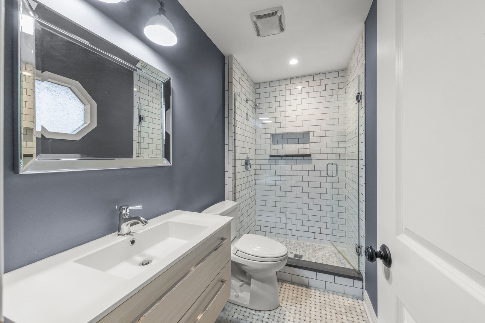 940 Weatherbee Place, Downers Grove, IL 60516