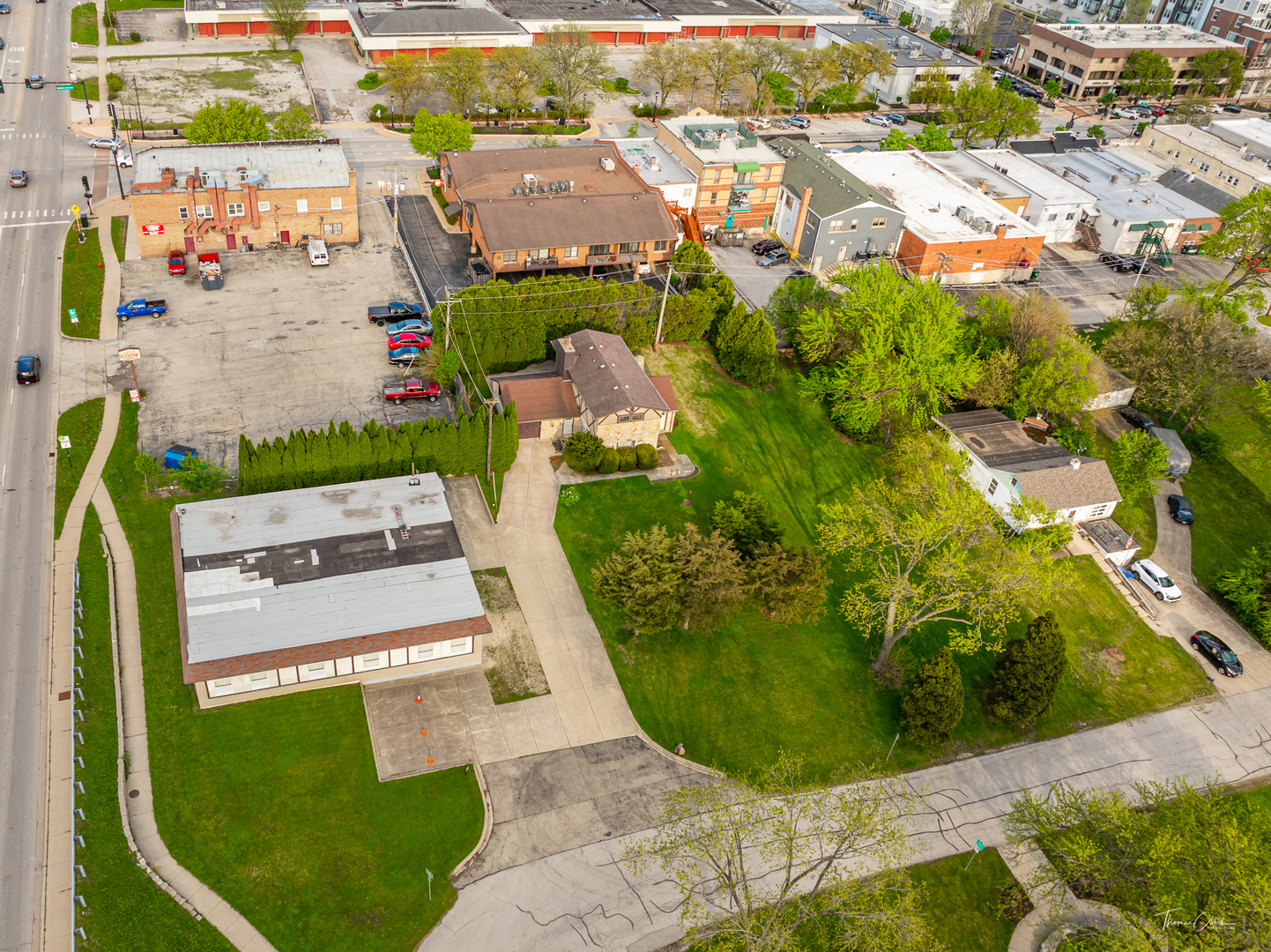 4703 Garfield Avenue, Lisle, IL 60532