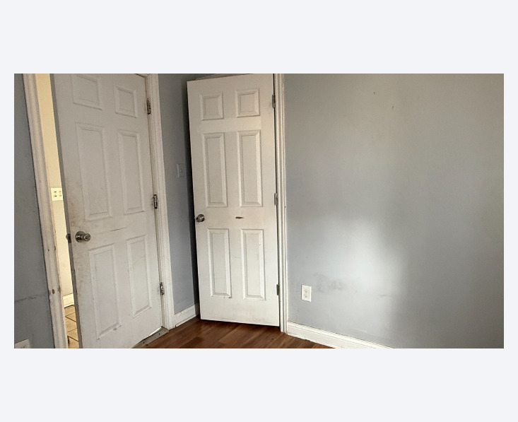 7407 S Kenwood Avenue, Chicago, IL 60619