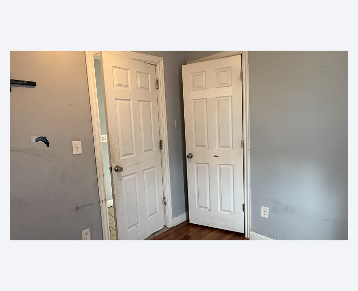 7407 S Kenwood Avenue, Chicago, IL 60619