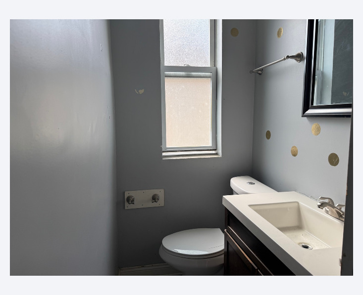 7407 S Kenwood Avenue, Chicago, IL 60619