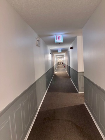 7737 W Golf Drive #101, Palos Heights, IL 60463