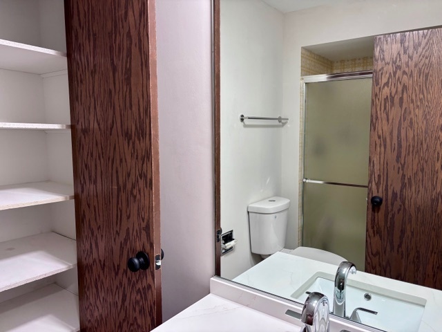 7737 W Golf Drive #101, Palos Heights, IL 60463