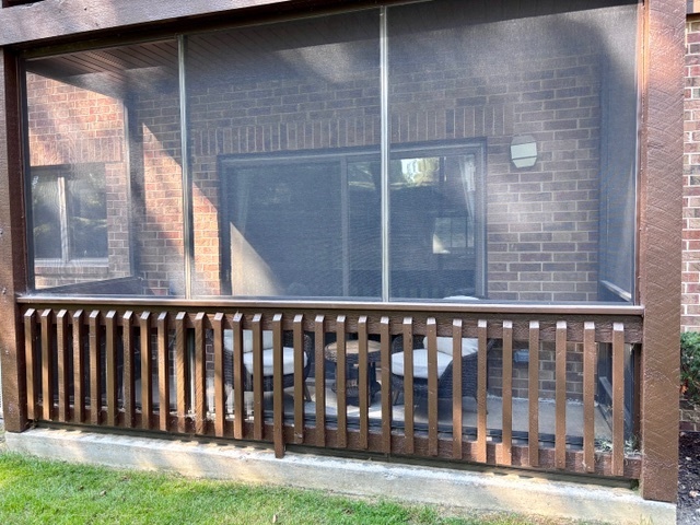 7737 W Golf Drive #101, Palos Heights, IL 60463