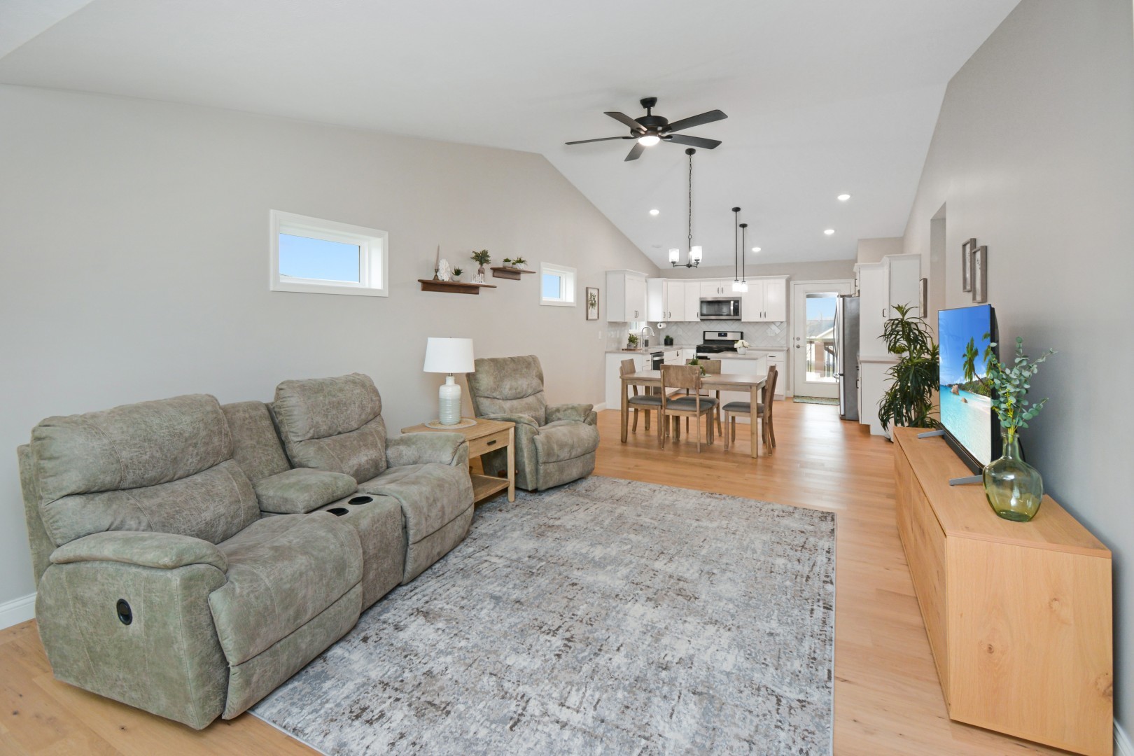 3 Fedor Circle, Bloomington, IL 61705