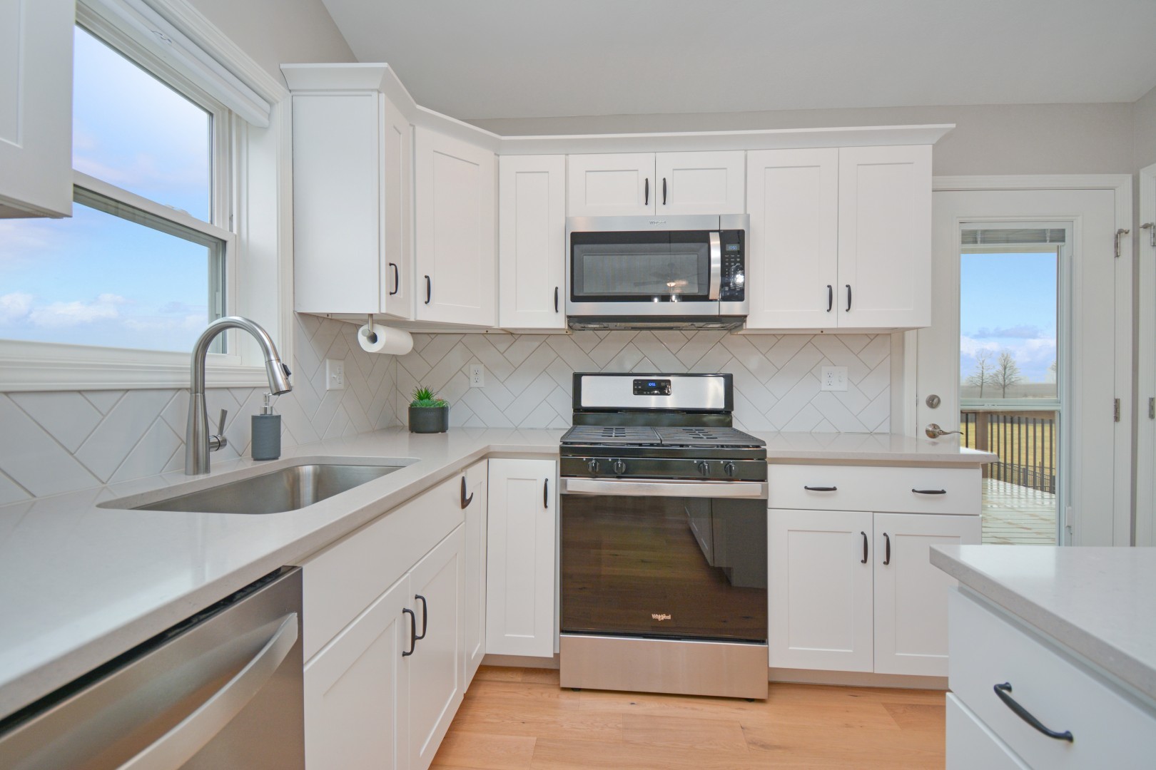 3 Fedor Circle, Bloomington, IL 61705