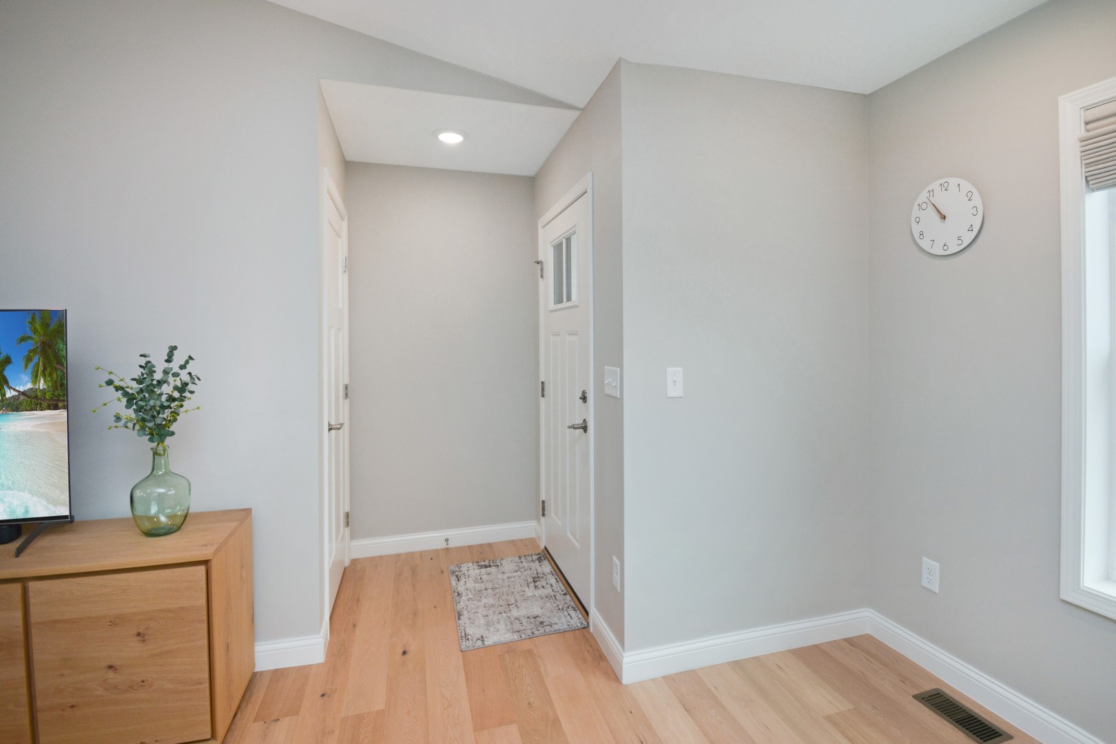 3 Fedor Circle, Bloomington, IL 61705