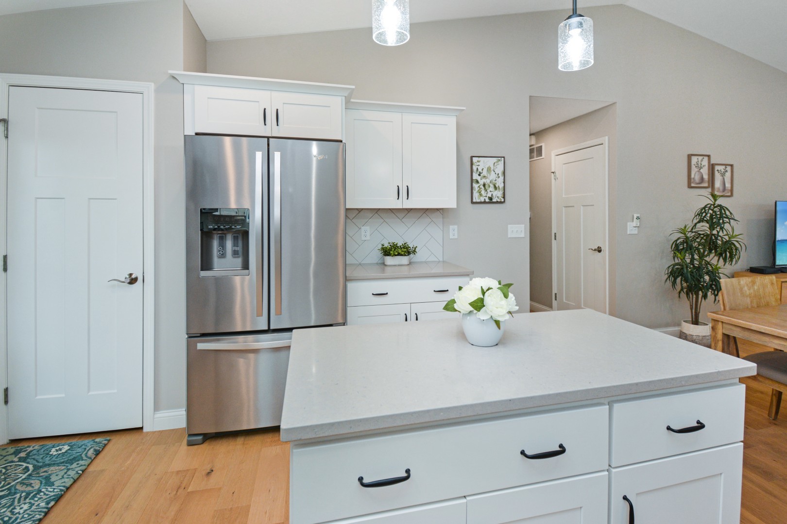 3 Fedor Circle, Bloomington, IL 61705