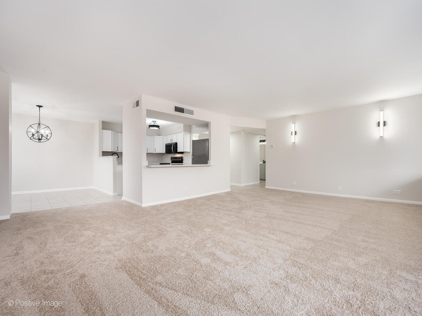 101 Bar Harbour Road #2M, Schaumburg, IL 60193