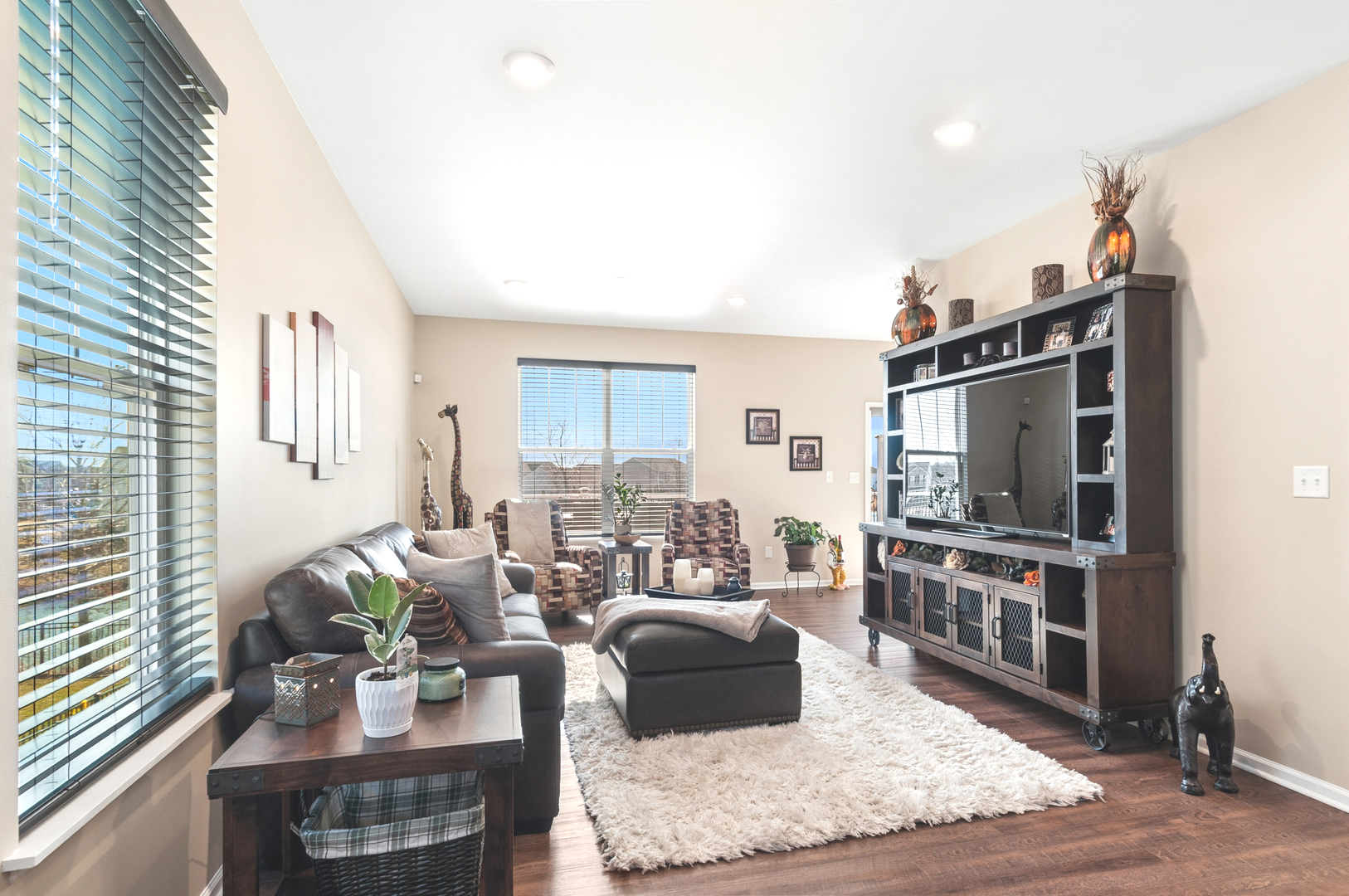 1274 Hawk Hollow Drive, Yorkville, IL 60560