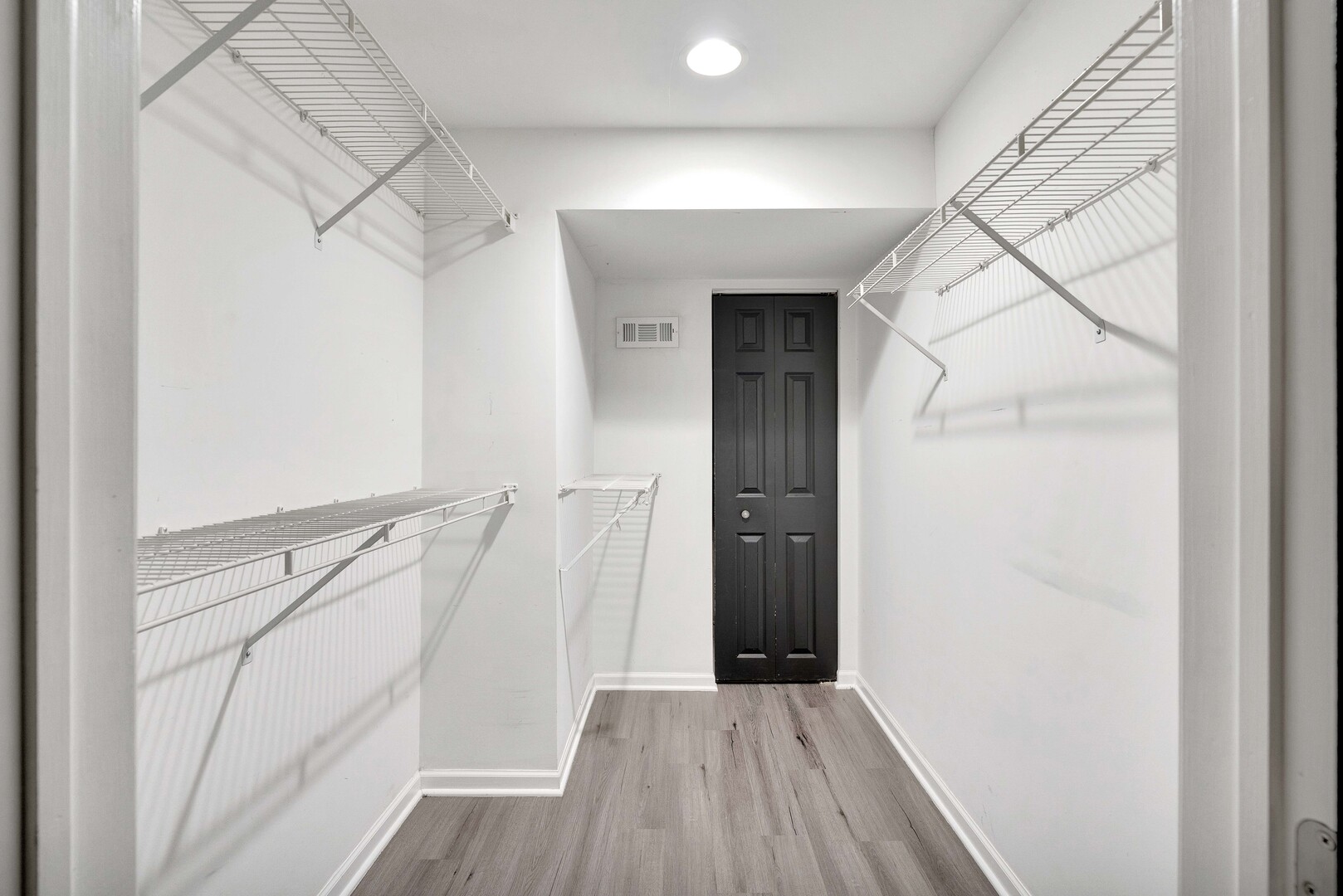 843 ROSEBUD Court #843, Roselle, IL 60172