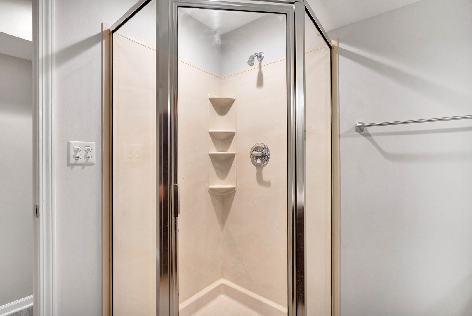 843 ROSEBUD Court #843, Roselle, IL 60172