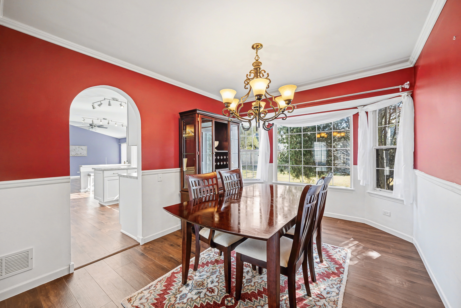 1080 Scarlet Oak Circle, Aurora, IL 60506