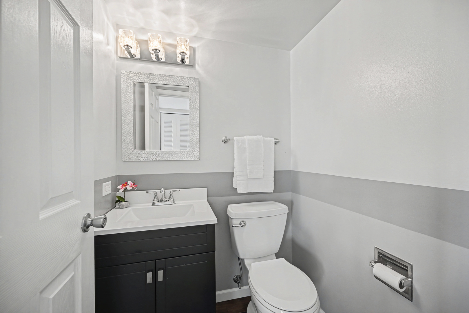 1080 Scarlet Oak Circle, Aurora, IL 60506