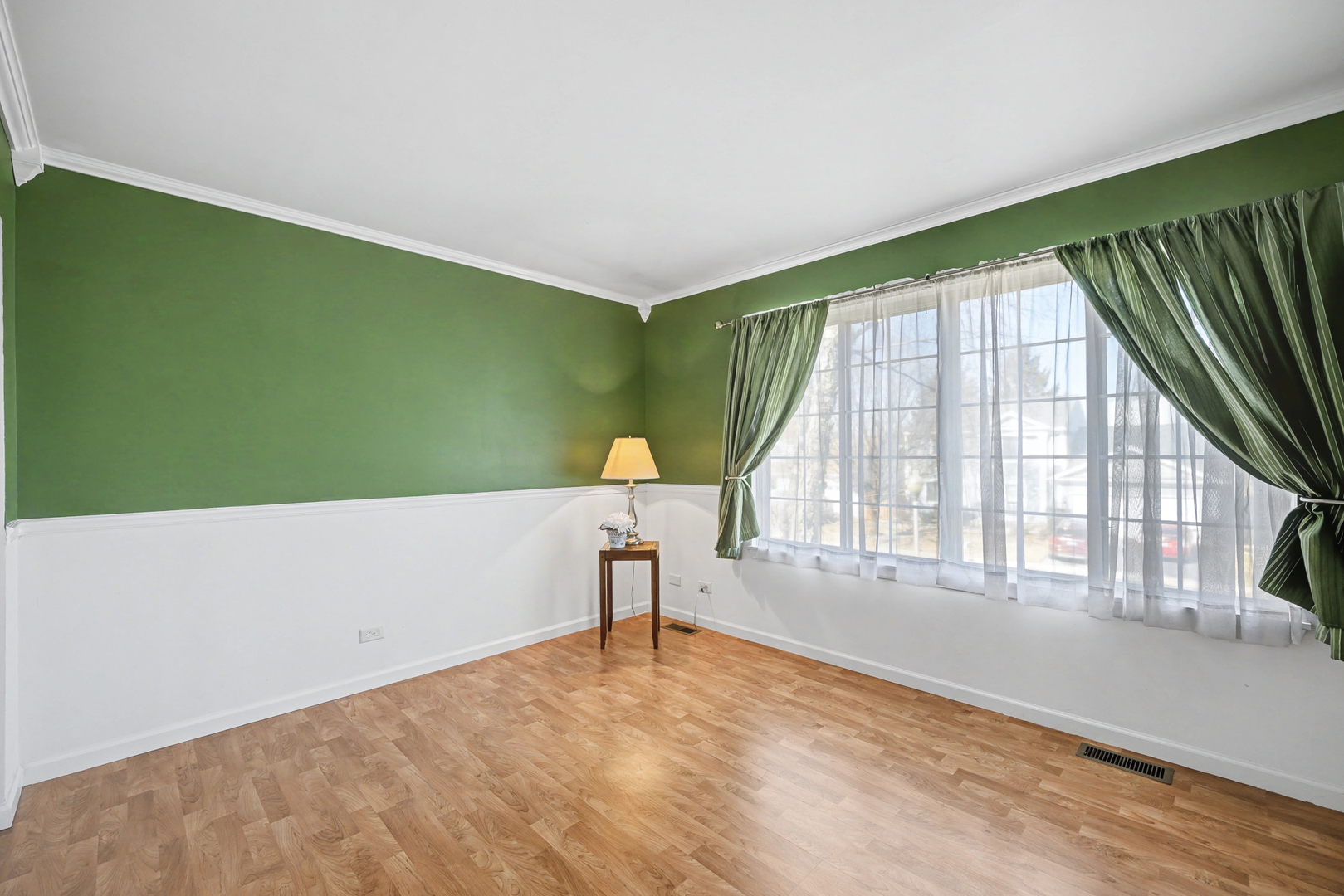 1080 Scarlet Oak Circle, Aurora, IL 60506