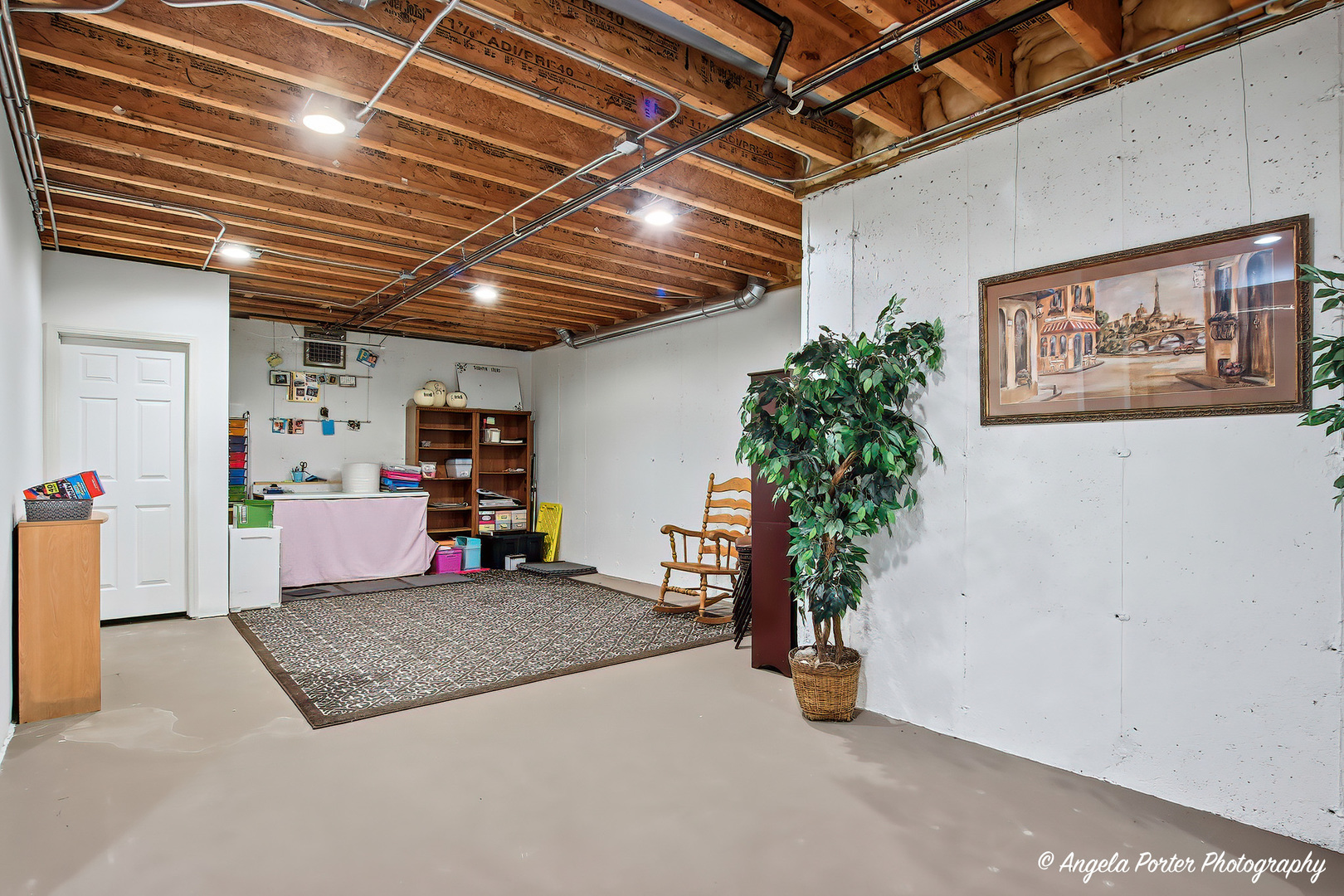 3920 Highview Drive, Crystal Lake, IL 60012