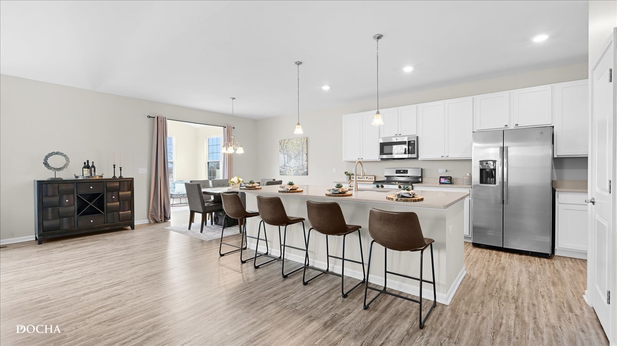 617 Northgate Lane, Shorewood, IL 60404