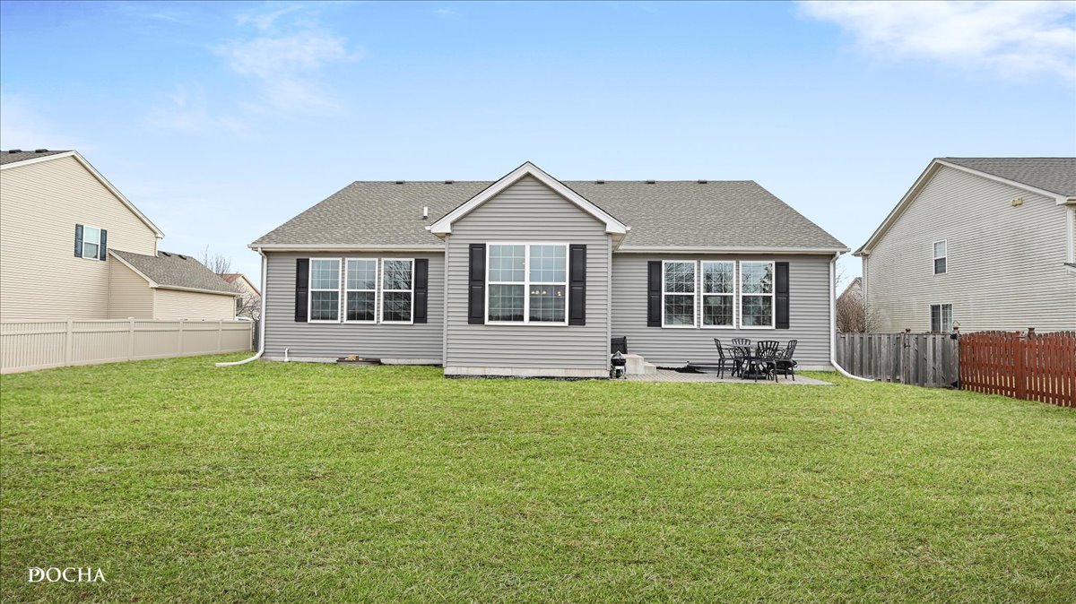 617 Northgate Lane, Shorewood, IL 60404