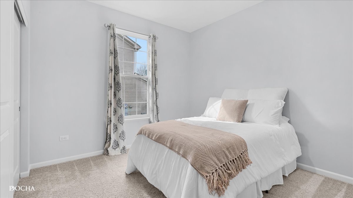 617 Northgate Lane, Shorewood, IL 60404