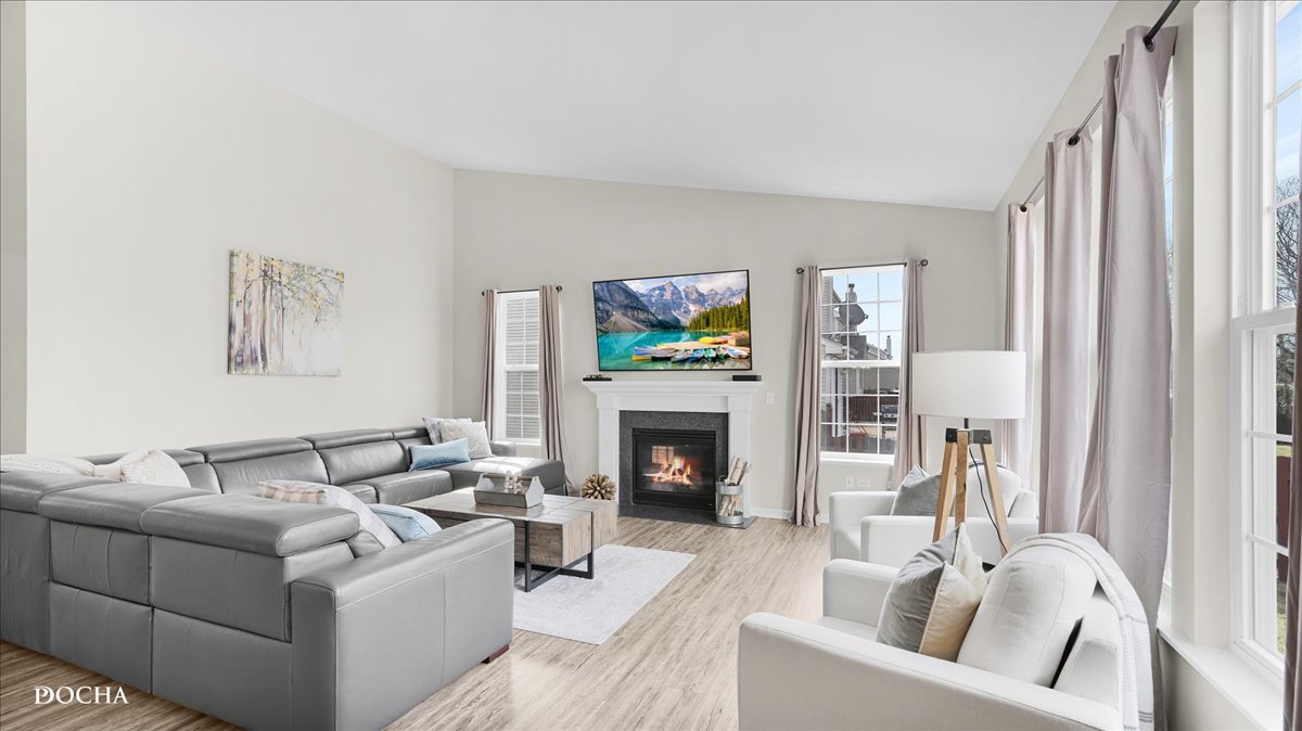 617 Northgate Lane, Shorewood, IL 60404