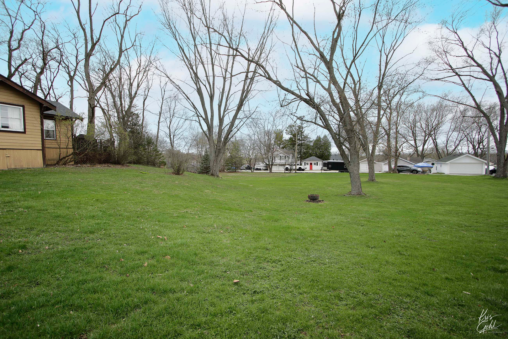 39271 N Lake Avenue, Lake Villa, IL 60046