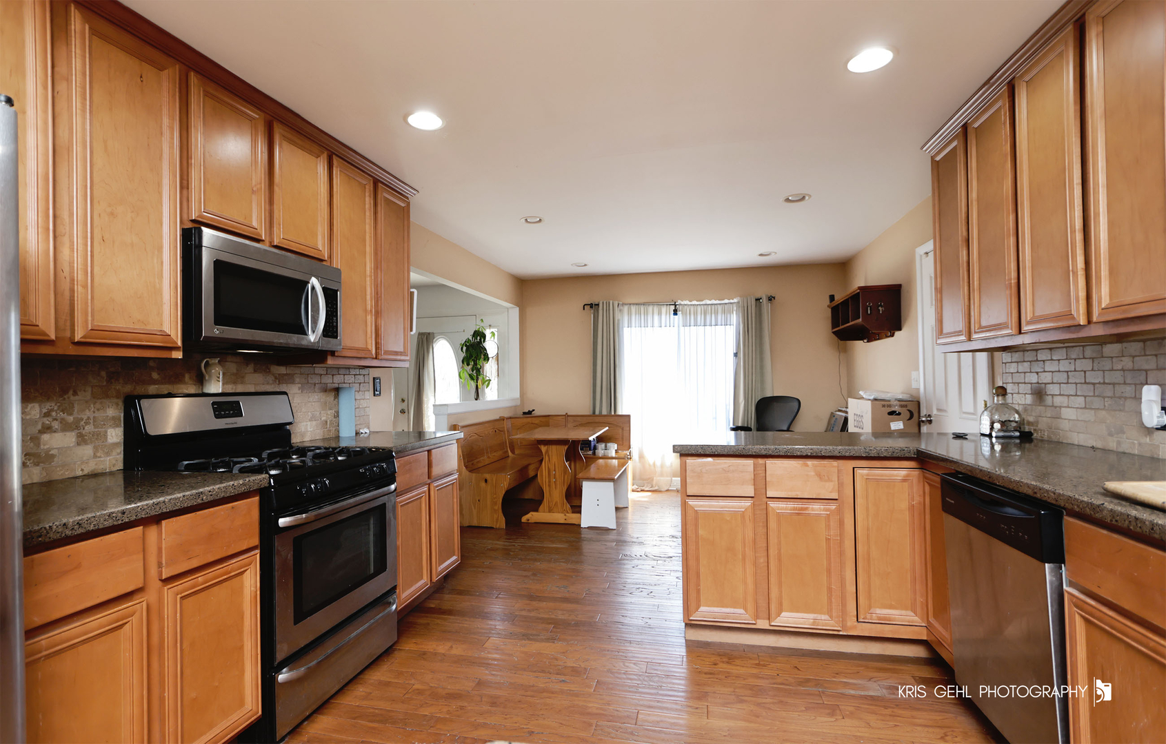 33312 N Lone Rock Road, Grayslake, IL 60030