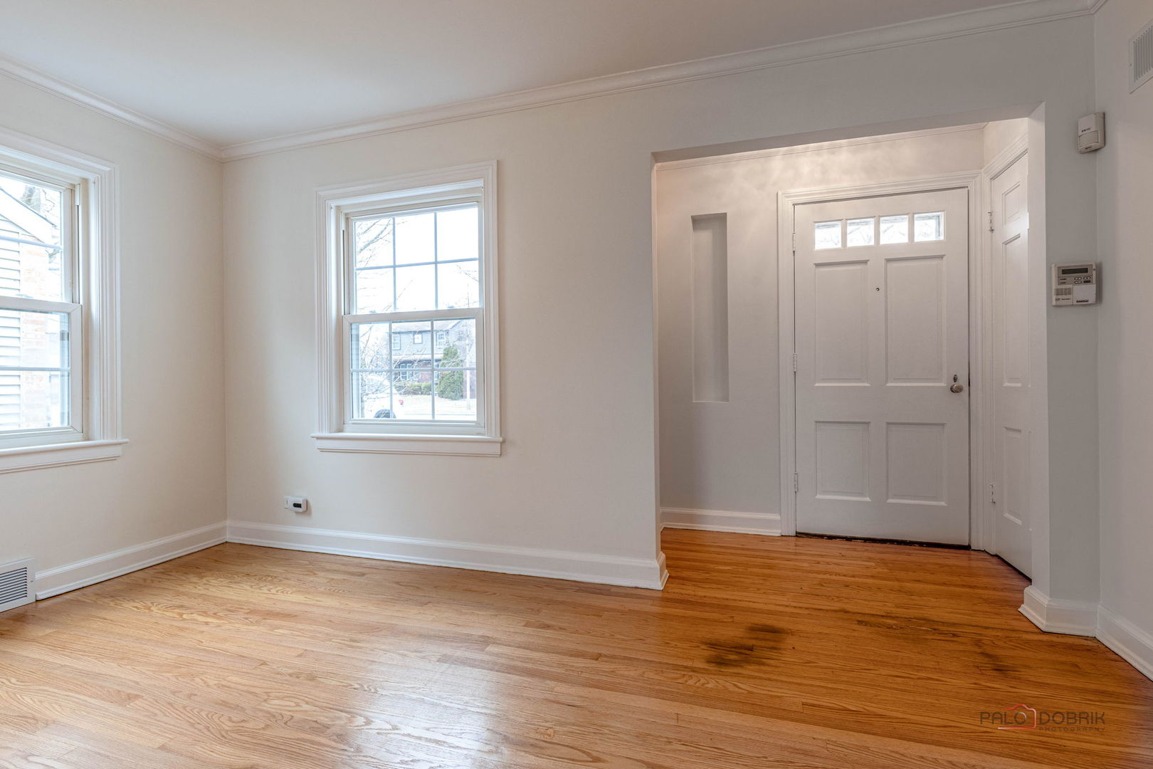 305 S George Street, Mount Prospect, IL 60056