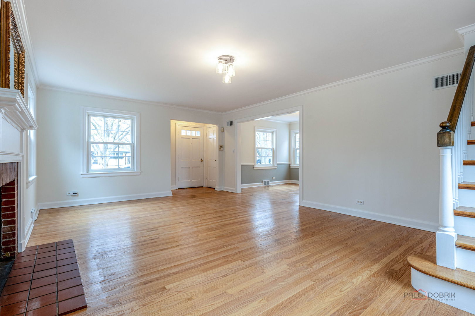 305 S George Street, Mount Prospect, IL 60056