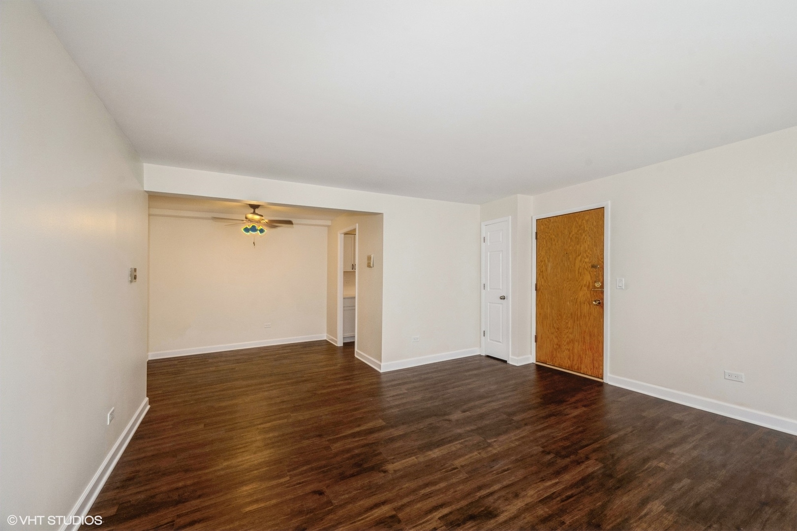 5102 N Leonard Drive #2B, Norridge, IL 60706