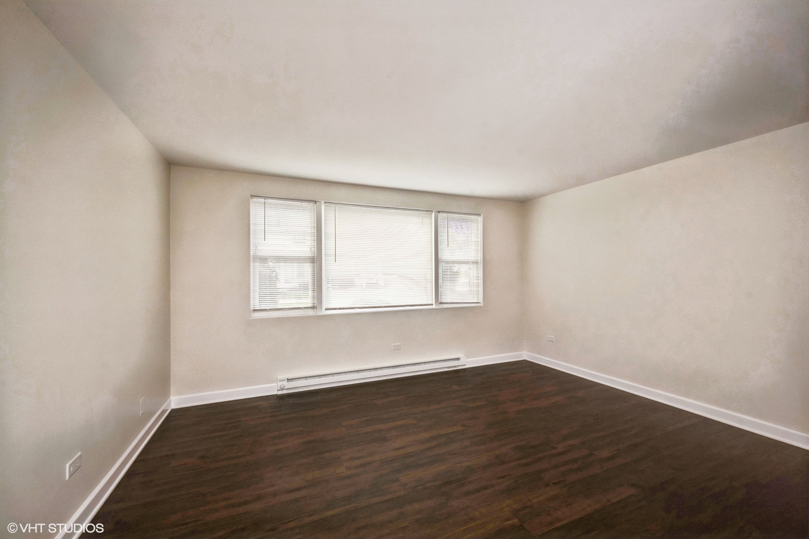 5102 N Leonard Drive #2B, Norridge, IL 60706