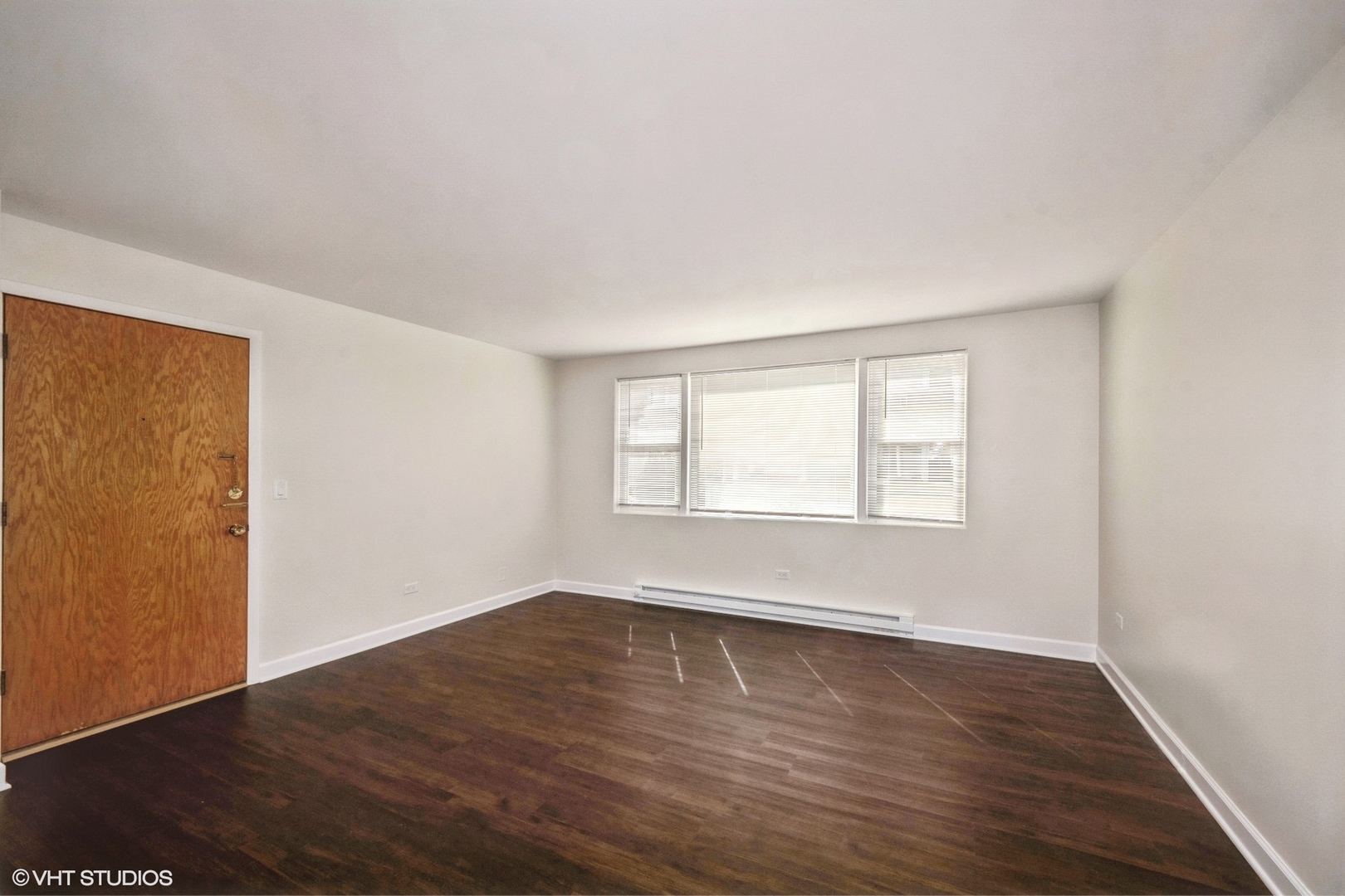 5102 N Leonard Drive #2B, Norridge, IL 60706