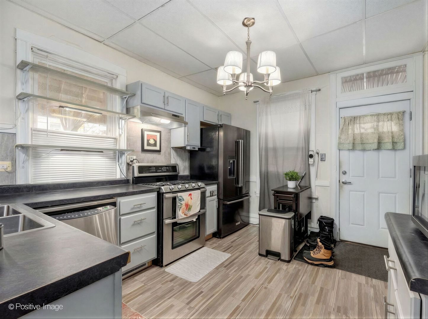 6217 S Claremont Avenue, Chicago, IL 60636